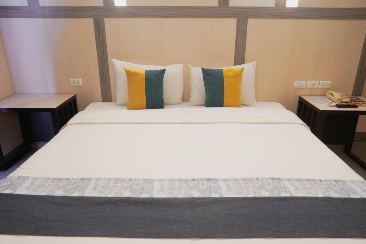 Sea Breeze Jomtien Resort Pattaya Exterior photo