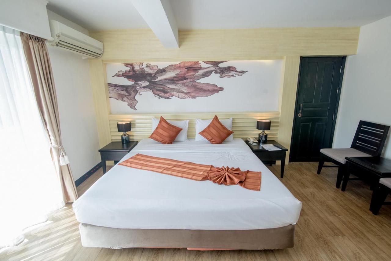 Sea Breeze Jomtien Resort Pattaya Exterior photo