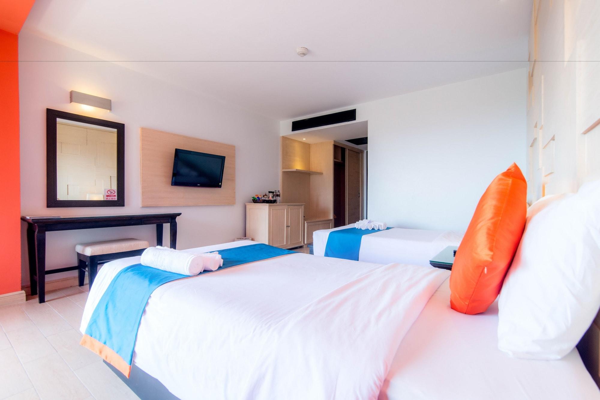 Sea Breeze Jomtien Resort Pattaya Exterior photo