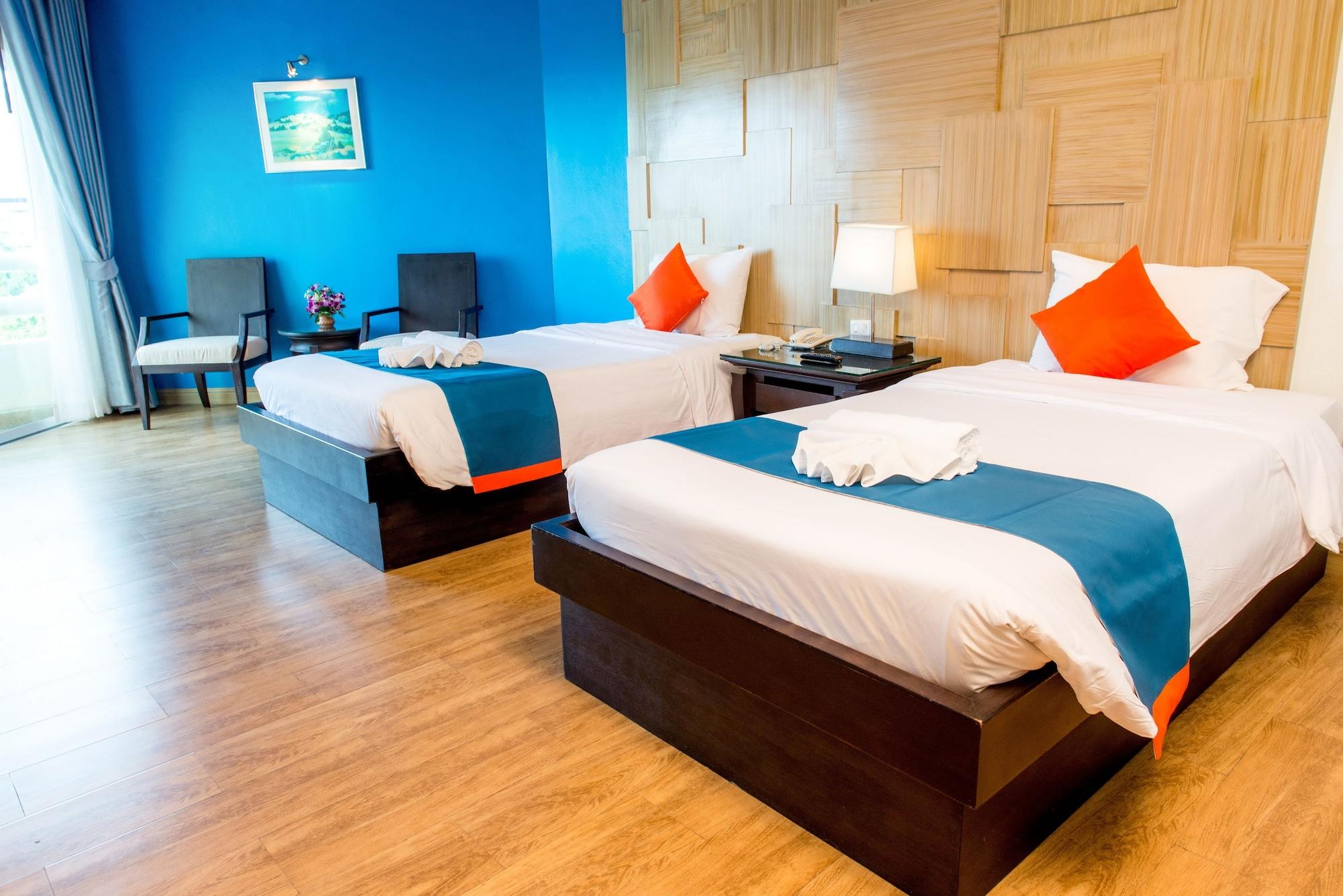 Sea Breeze Jomtien Resort Pattaya Exterior photo