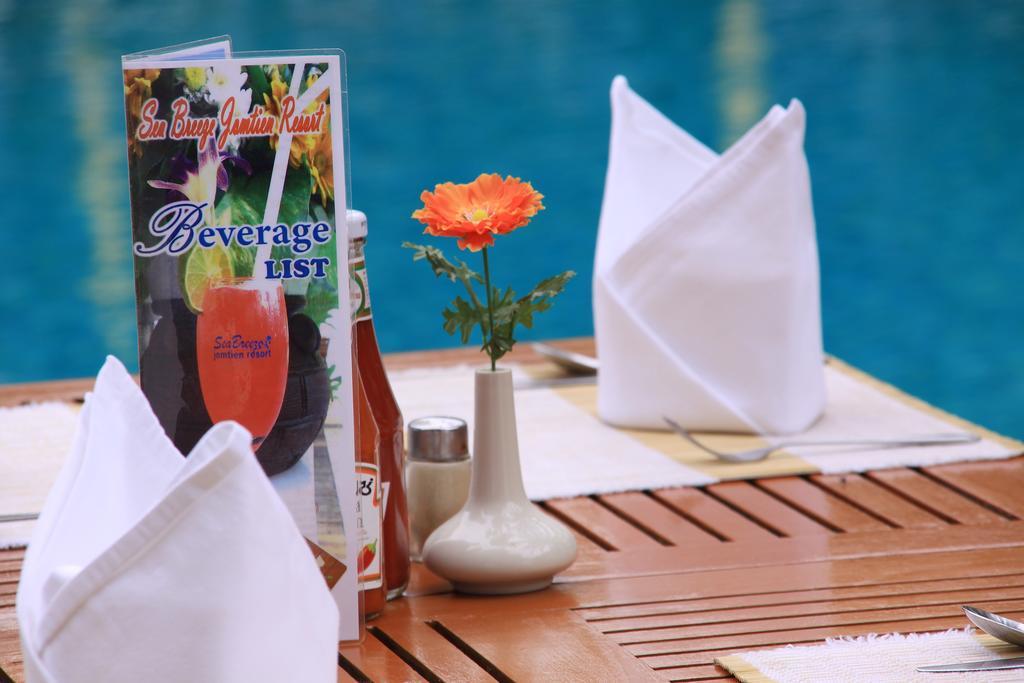 Sea Breeze Jomtien Resort Pattaya Exterior photo