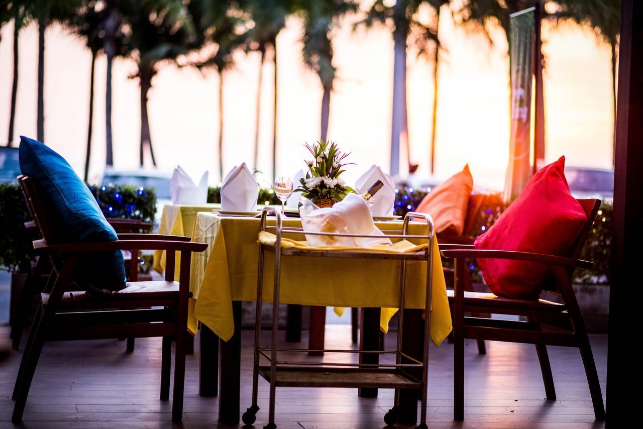 Sea Breeze Jomtien Resort Pattaya Exterior photo