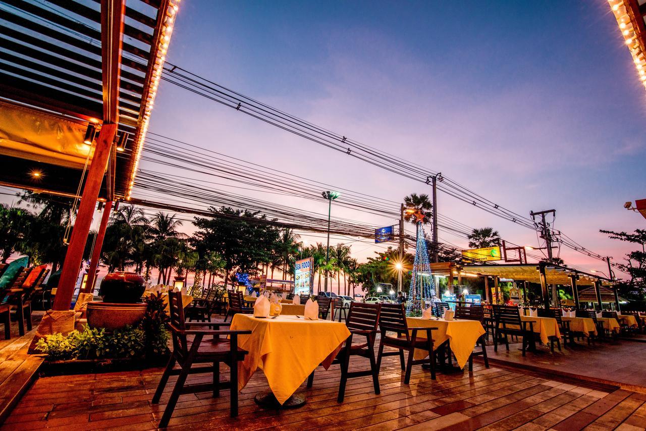 Sea Breeze Jomtien Resort Pattaya Exterior photo